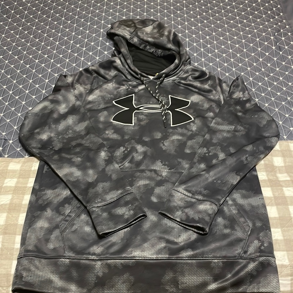 Under Armour gray/black camo hoodie, size small